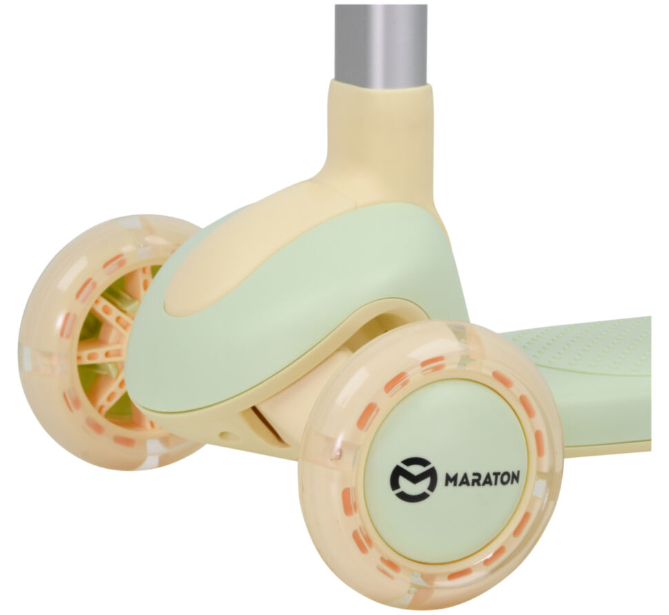 Дитячий самокат Maraton Super Candy