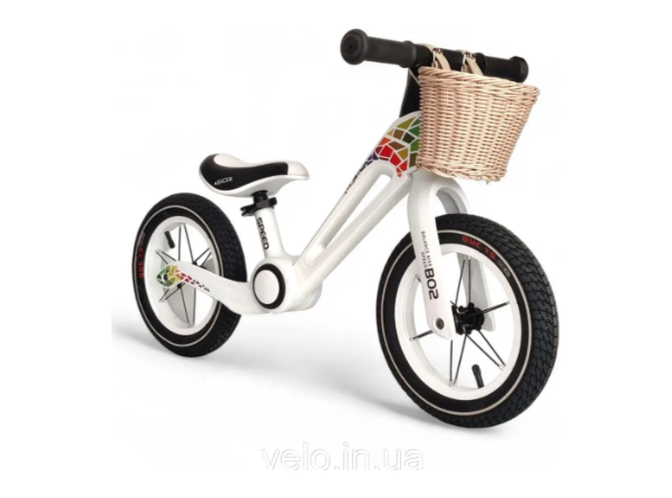 Беговел M8, 12" с корзинкой