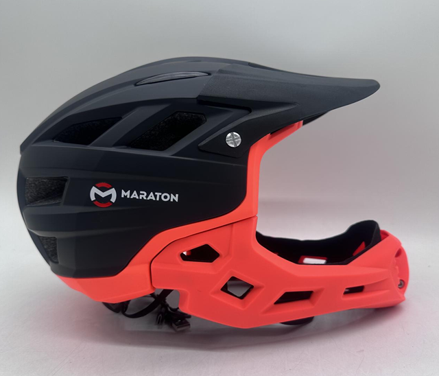 Шлем Maraton SURFACE D38 L