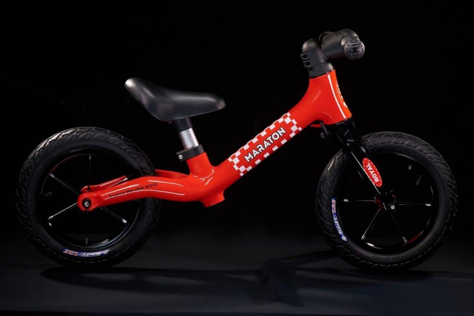 Легкий Карбоновый Беговел Maraton Royal Red