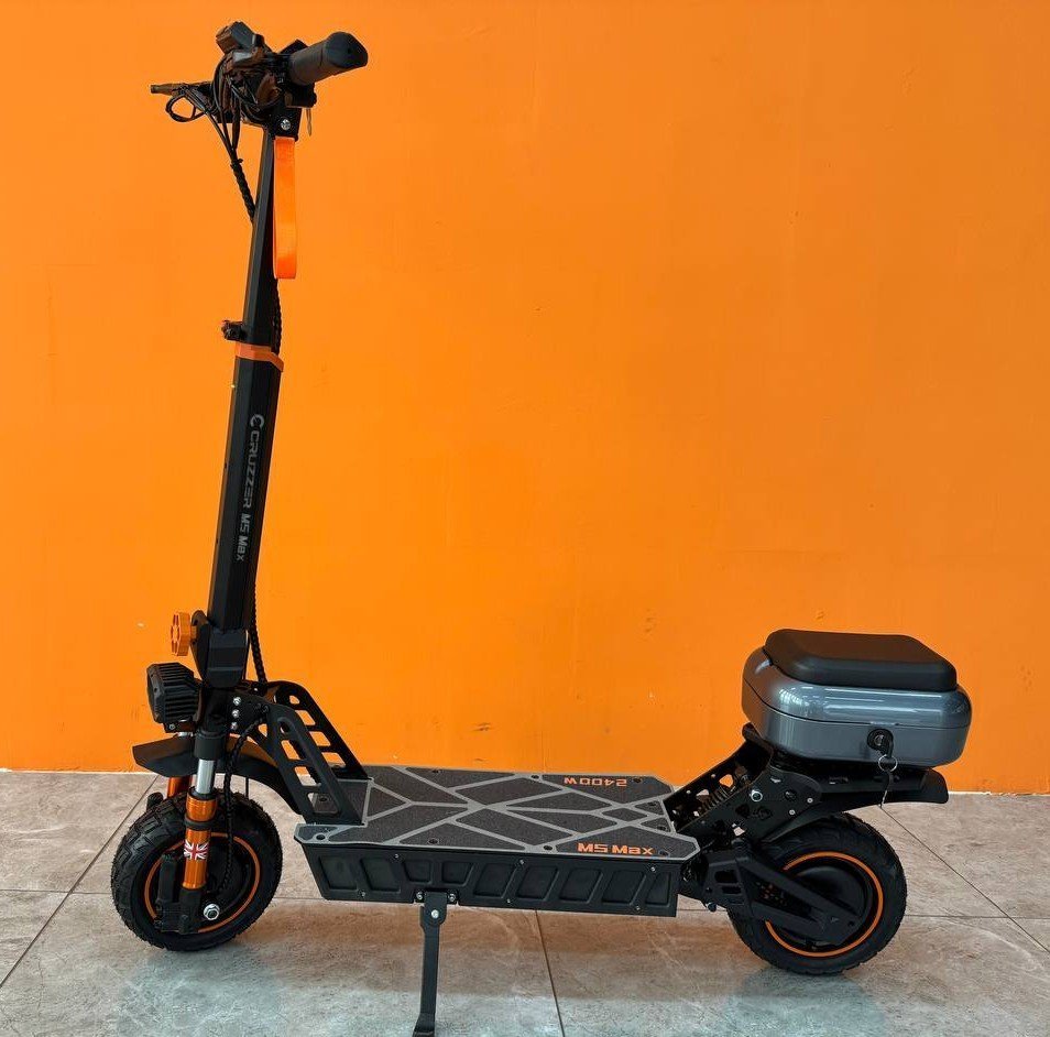 Электросамокат CRUZZER M5 MAX